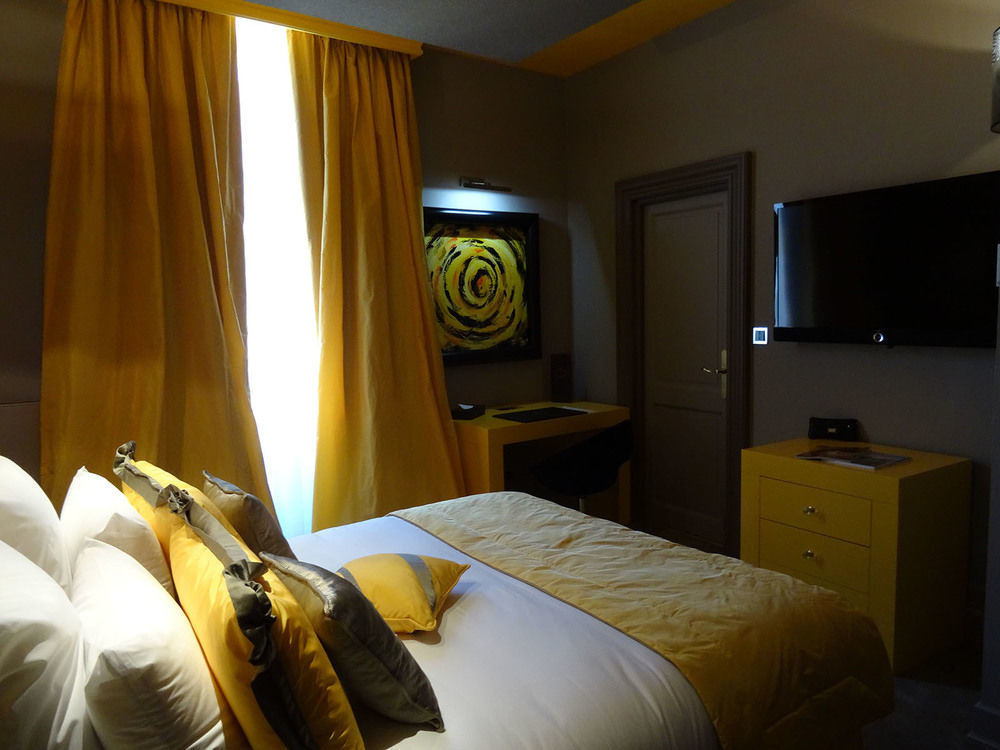 Le Stelsia Resort Saint-Sylvestre-sur-Lot Exterior photo
